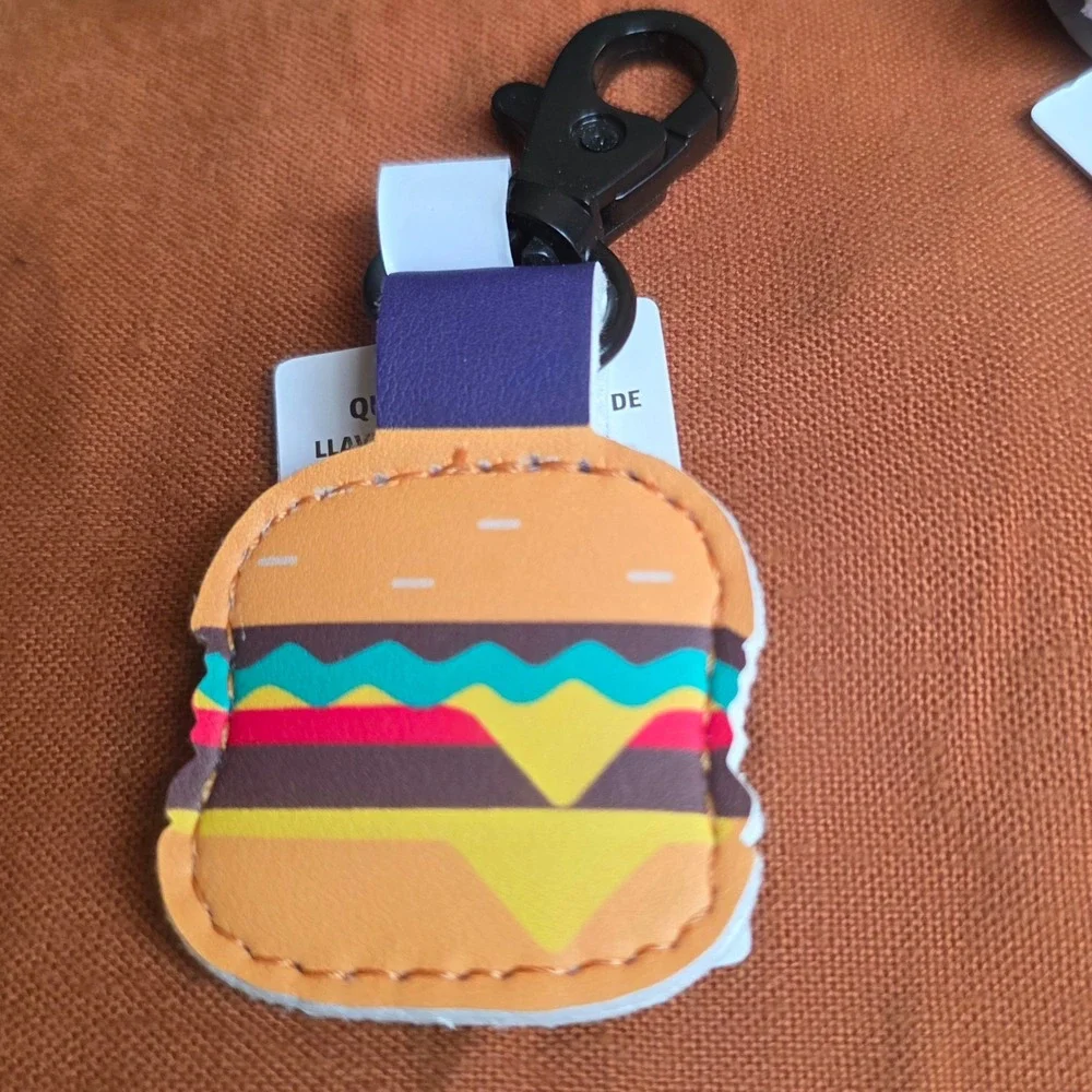 Aldi Keychain Quarter Holder‎ Unisex OS Burger Collectible New Cart Coin  Charm